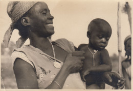 MAMAN ET SON ENFANT - Belgisch-Congo