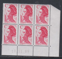 France Type Liberté N° 2616 XX : C Rouge En Bloc De 6 Coin Daté Du 10 . 11 . 89 ; Sans Trait  ;  Sans Charnière TB - 1980-1989