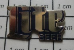 1618B Pin's Pins / Beau Et Rare : BIERES / LITE BEER - Beer