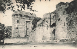 FRANCE - Dinan - Vue Sur Sur Le Château - Vue Générale - Face à L'entrée - De L'extérieure - Carte Postale Ancienne - Dinan