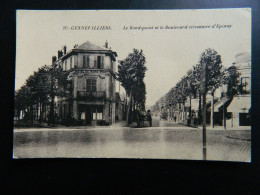 GENNEVILLIERS                      LE ROND-POINT ET LE BOULEVARD CIRCULAIRE D'EPINAY - Gennevilliers