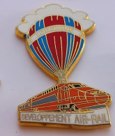 N433 Gros Pin's SNCF TGV Train Orange Montgolfière Lorraine Développement Air Rail Ballard Achat Immédiat - TGV