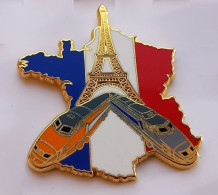 N432 Pin's SNCF TGV Gris Et Orange Carte De France Tour Eiffel (gros Pin's) Signé Ballard Achat Immédiat - TGV