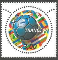 361 France Yv 3139 Coupe Monde Football Soccer Ball Ballon MNH ** Neuf SC (3139-1b) - 1998 – France