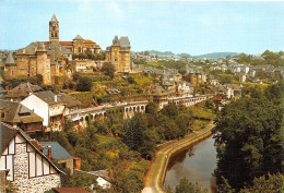 UZERCHE Alt 356m La Perle Du Limousin Perchee Sur Un Rocher Au Pied Duquel Coule La Vezere 26(scan Recto-verso) MA629 - Uzerche