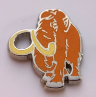 Q320 Pin's éléphant Orange Qualité Zamac Mammouth Achat Immédiat - Animals