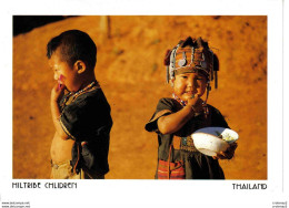 Thailand Thaïlande Hilltribe Children Enfants En Gros Plan Makmai Studio VOIR DOS - Thaïlande