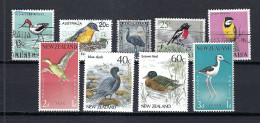 NOUVELLE ZELANDE Ca.1979: Lot De Neufs** Et Obl. "OISEAUX" - Nuevos