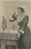 85 - Aizenay - Etude De Coiffes - Jeune Fille à Sa Toilette - Animée - Femme - Folklore - Scène Et Types - CPA - Voir Sc - Aizenay