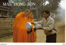 Thailand Thailande Morning Alms Giving Ritual Mae Hong Son - Tailandia