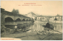 31 MONTREJEAU. Pêcheur Sous Le Pont Sur La Garonne - Montréjeau