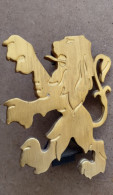 Insigne / Logo De Calandre LION  (PEUGEOT 104, 204, 304)     BR01 - Voitures