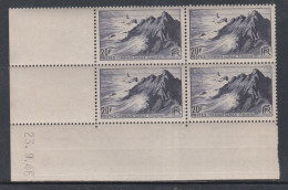 France  N°  764  XX  Pointe Du Raz  En Bloc De 4 Coin Daté Du 23 - 9 - 46  Sans Charnière  TB - 1940-1949