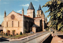 SAINT JUNIEN La Collegiale Style Roman Limousin XIe XIIe Siecles 13(scan Recto-verso)MA747 - Saint Junien