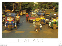Thailand Thaïlande Tuk Tuks à Bangkok Taxi  VA N°167 Triporteurs Voitures Autos Motos - Thaïlande