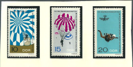 T802 - TIMBRES DDR - PARACHUTISME - Unused Stamps