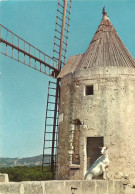 *CPM  - 13 - FONVIELLE - Le Moulin De A. Daudet Et La Chèvre De M. Seguin - Fontvieille