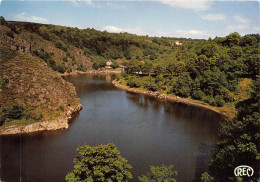 CROZANT La Creuse Et Le Nouveau Pont Vue Priise D Ela Terrasse De L Hotel Des Ruines 16(scan Recto-verso) MA885 - Crozant