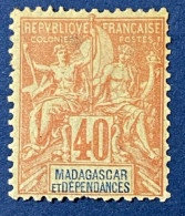 Madagascar YT N° 37 Neuf* Signé RP (manque 1 Dent) - Unused Stamps