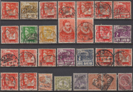 Indes Néerlandaises / Nederlândsch Indië - L06 - 29 Timbres Avec Oblitérations Lisibles. - India Holandeses