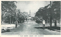 Nouvelle Calédonie - Place Courbet - Nouméa - Vélo - Statue - Carte Postale Ancienne - Nieuw-Caledonië