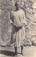 Nouvelle Calédonie - Carte Photo - Popinée - Jeune Femme - Carte Postale Ancienne - New Caledonia
