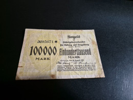 Germany Old Banknote From The Photo - 1 Milliarde Mark