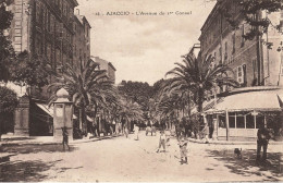 Ajaccio * L'avenue Du 1er Consul * Café Restaurant * Corse Du Sud 2A - Ajaccio