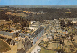 P-24-MOR-474 : MONTCONTOUR. VUE AERIENNE. HOPITAL - Moncontour