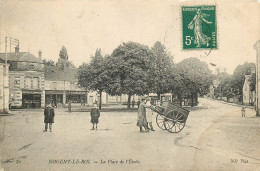 28* NOGENT LE ROI   La Place De L Etoile     RL22,2138 - Nogent Le Roi
