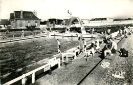 27* BERNAY  La Piscine  (CPSM X14cm)    RL22,1957 - Bernay