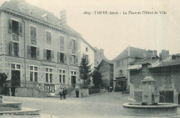 38* THEYS  Place Et Hotel De Ville        RL34.0539 - Theys