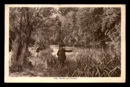 91 - BRUNOY - PECHE A LA LIGNE SUR LES BORDS DE L'YERRES - Brunoy