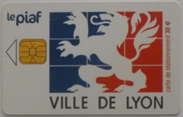 PIAF LYON - Carte Stationnement - Lion Logo De La Ville - Carte 30 Euros Utilisée 05/11 2000 Exemplaires - Scontrini Di Parcheggio
