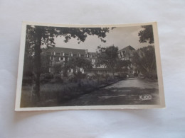 BENODET ( 29 Finistere ) L HOTEL KER MOR  BELLE VUE ENTRE LES ARBES 1950 - Bénodet