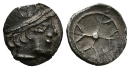 GALIA, Massalia. Obolo De Imitación Massatolia. (Ar. 0,62g/10mm). 450-410 A.C.  - Greek