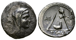 GENS SULPICIA. Denario. (Ar. 3,77g/19mm). 69 A.C. Roma. (Crawford 406/1; FFC 11 - République (-280 à -27)