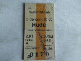 Tagesrückfahrkarte Oldenburg (Oldb) - Hude. 2. Klasse Von (Eisenbahn-Fahrkarte) - Non Classés