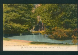 88 - Vittel - Un Coin Du Parc - Le Lac - Carte Vierge - Contrexeville