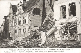 MILITARIA - Ypres - Les Effets D'un Gros Obus Allemand - Carte Postale Ancienne - Other Wars