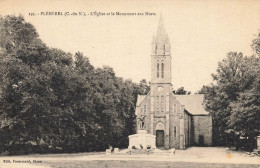 Pléhérel * Place , L'église Et Le Monument Aux Morts - Sonstige & Ohne Zuordnung