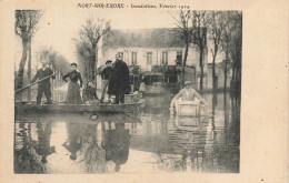 Nort Sur Erdre * Inondations En Février 1904 * Le Café De La Terrasse * Barque - Nort Sur Erdre