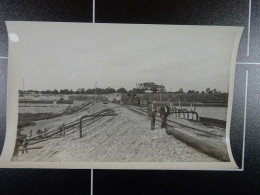 Min.Trav.Pub. Albert Kanaal Bovenwaar's Stop Te Genk  /17/ - Lugares