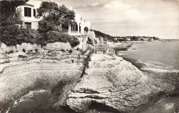 FRANCE - Saint Palais Sur Mer - Villa Sur La Corniche - Vue Sur La Mer - Le Bord - Rochers - Carte Postale Ancienne - Saint-Palais-sur-Mer