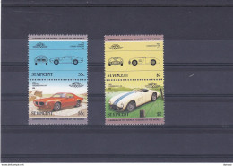 SAINT VINCENT 1985 Voitures III, Pontiac, Cunningham  Yvert 822-825 NEUF** MNH Cote : 4,20 Euros - St.Vincent (1979-...)