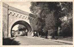 BELGIQUE - Beauraing - Vue Extérieure Du Lieu Des Apparitions - Carte Postale Ancienne - Beauraing