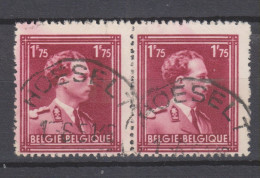 COB 832 En Paire Oblitération Centrale HOESELT - 1936-1957 Offener Kragen