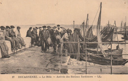 Douarnenez  (29 - Finistère) Le Môle - Arrivée Des Bateaux Sardiniers - Douarnenez