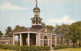 England Huddersfield Yorkshire Ravensknowle Park Old Cloth Hall Clock Tower - Autres & Non Classés