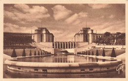 FRANCE - Paris - Le Palais De Chaillot - Vu Des Jardins - Carte Postale Ancienne - Other Monuments